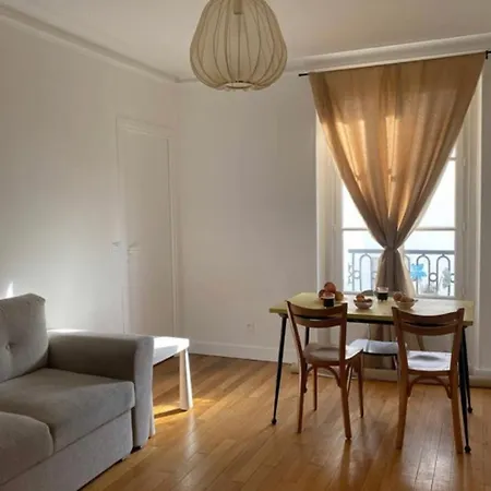 Bright 3 In 11th Appartamento Parigi